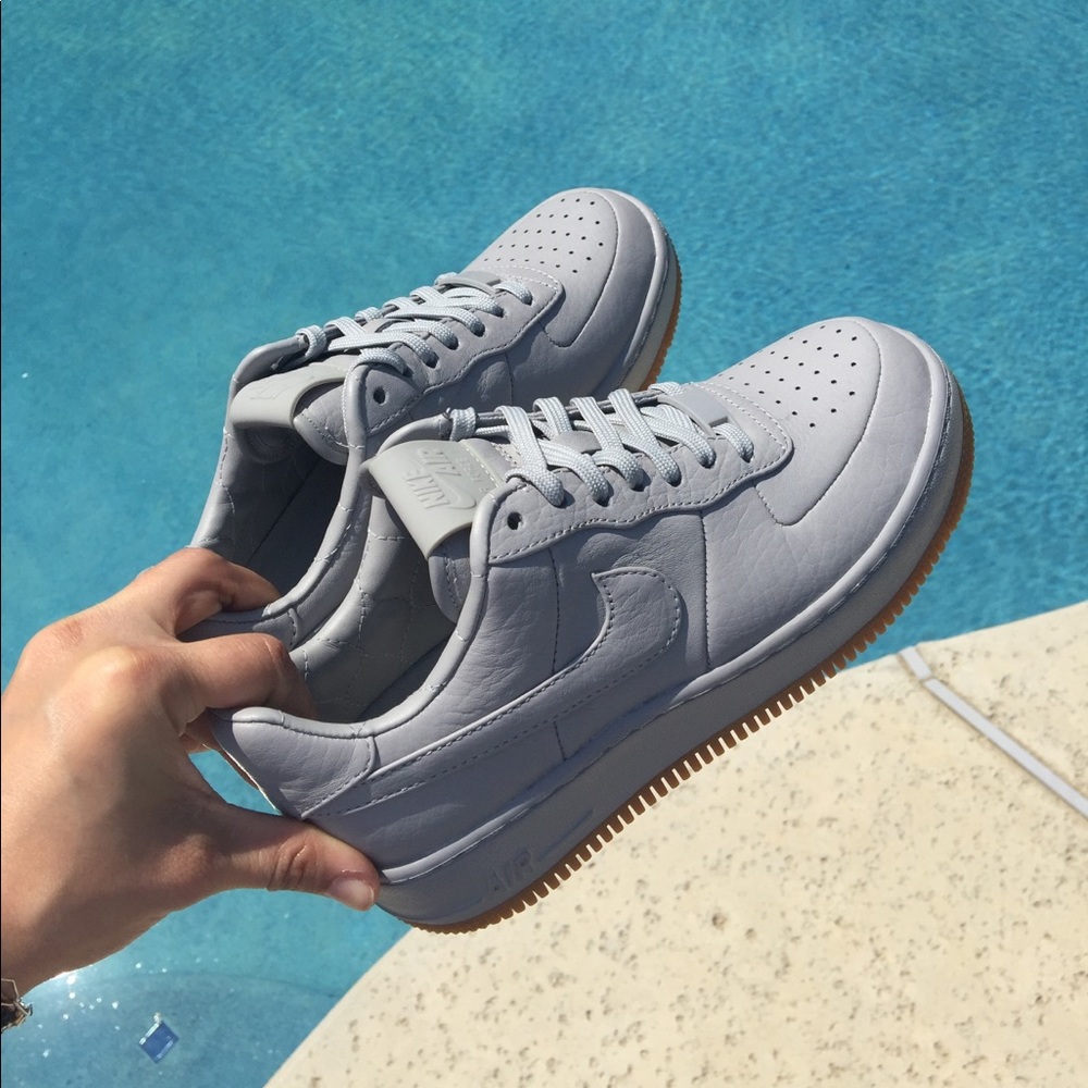 Wmns AF1 Low Upstep Pinnacle